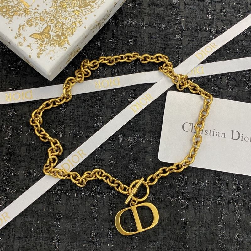 chr1st1an D10r necklaces